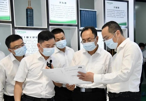 龙岩市委市政府工作检查组走进伊普思调研考察