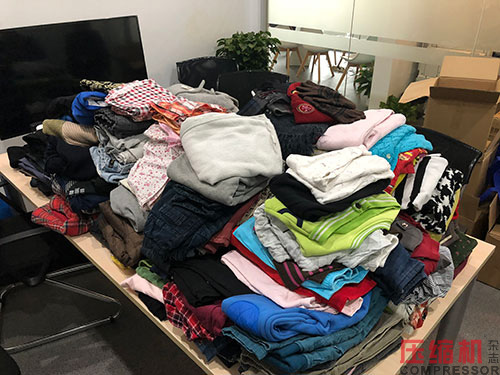 博莱特衣物捐赠03.jpg